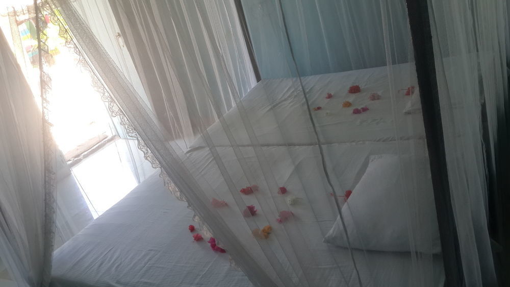 Sea Song Bed & Breakfast Unawatuna Dış mekan fotoğraf